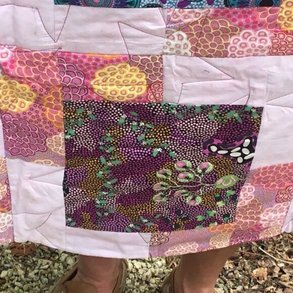 NWT Hand Crafted Purples & Pinks Quilt - Picture 4 of 16